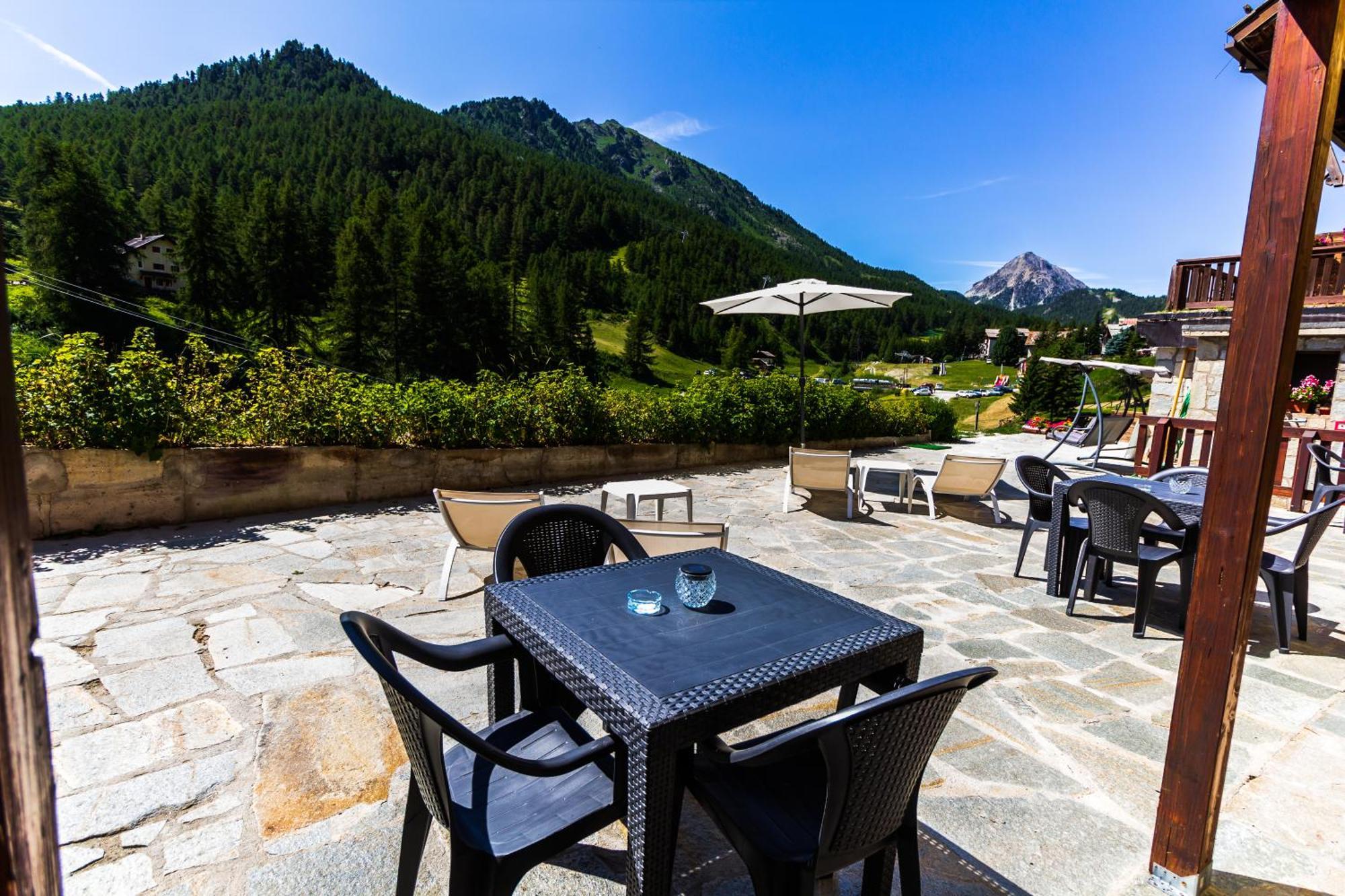 Hotel Al Foiron Claviere Exterior foto