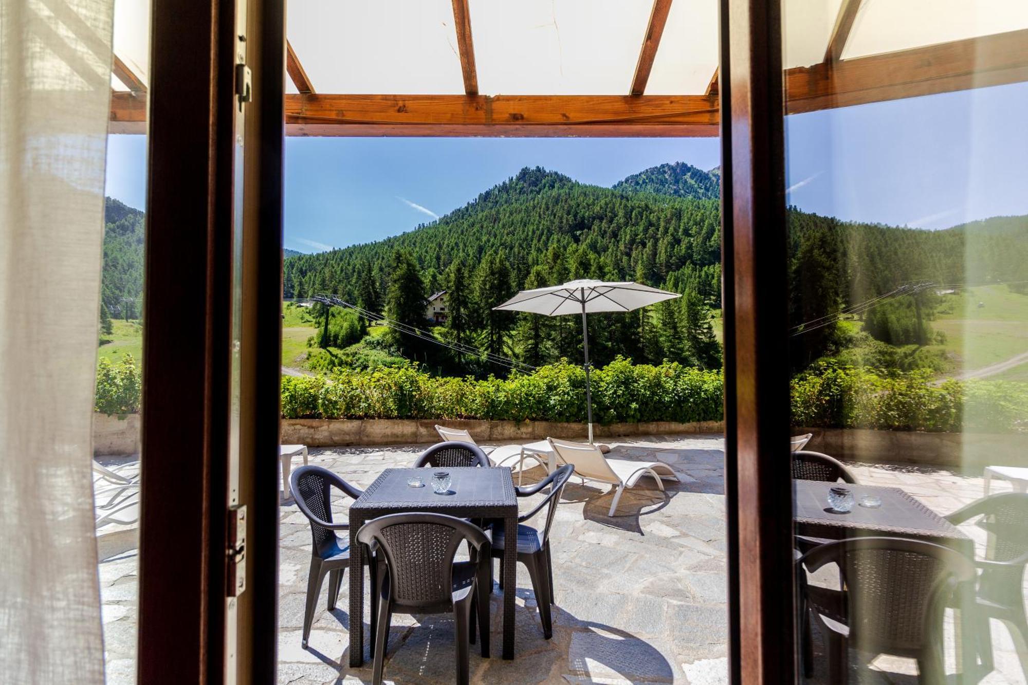 Hotel Al Foiron Claviere Exterior foto