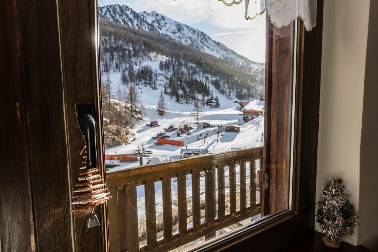 Hotel Al Foiron Claviere Exterior foto