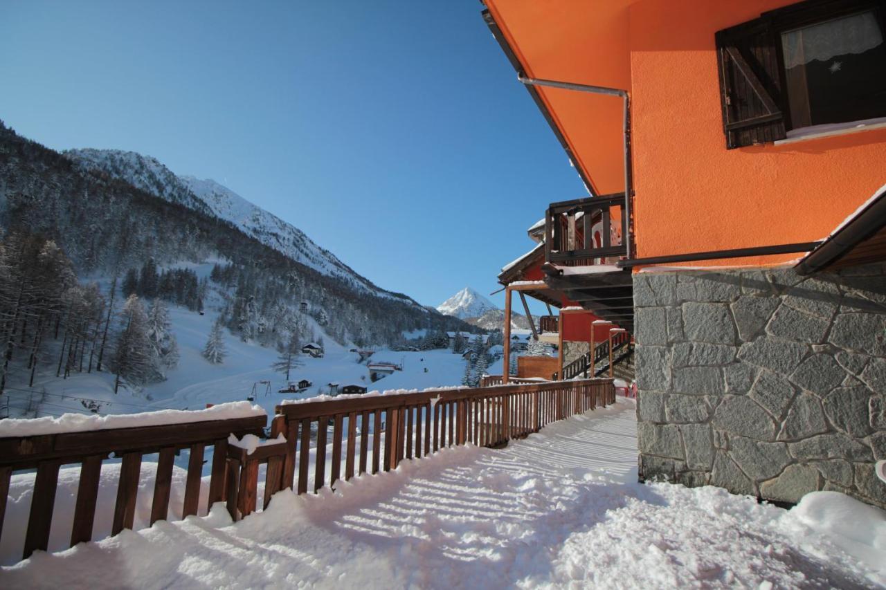 Hotel Al Foiron Claviere Exterior foto